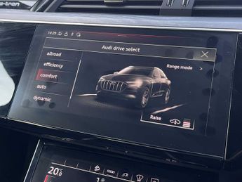 AUDI E-TRON 300Kw 55 Quattro 95Kwh Vorsprung 5Dr Auto