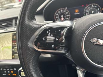 JAGUAR E-PACE 1.5 P300E R-Dynamic Se 5Dr Auto