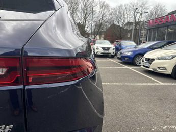 JAGUAR E-PACE 1.5 P300E R-Dynamic Se 5Dr Auto