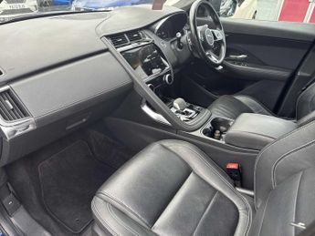 JAGUAR E-PACE 1.5 P300E R-Dynamic Se 5Dr Auto