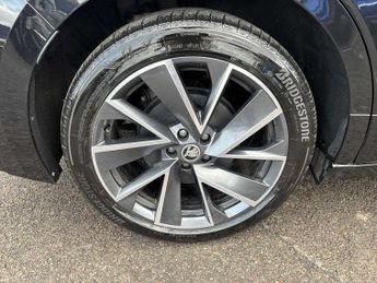 SKODA ENYAQ 210Kw 85X Sportline Plus 82Kwh 4X4 5Dr Auto