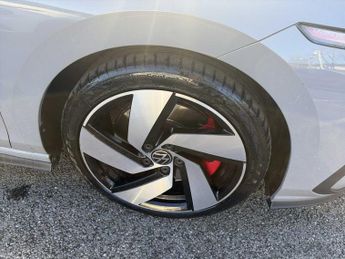 VOLKSWAGEN GOLF 2.0 Tsi Gti 5Dr Dsg