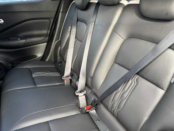 NISSAN JUKE 1.6 Hybrid Premiere Edition 5Dr Auto