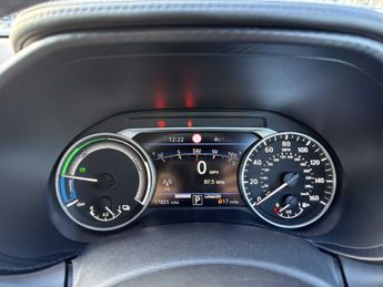 NISSAN JUKE 1.6 Hybrid Premiere Edition 5Dr Auto