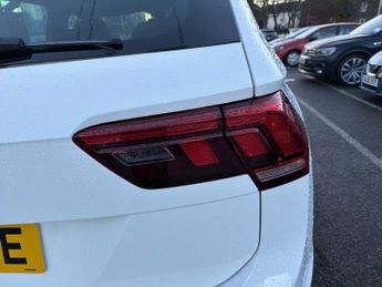 Volkswagen TIGUAN 1.5 Tsi 150 R-Line 5Dr Dsg