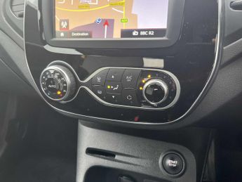 Renault CAPTUR 1.3 Tce 150 Iconic 5Dr Edc
