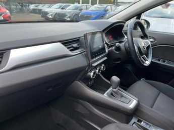 Renault CAPTUR 1.3 Tce 140 Iconic 5Dr Edc