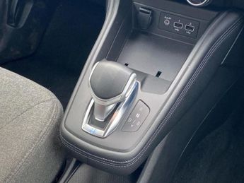 RENAULT ZOE R110 52Kwh Iconic Hatchback 5Dr Electric Auto (I, Rapid Charge) 