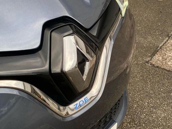 RENAULT ZOE R110 52Kwh Iconic Hatchback 5Dr Electric Auto (I, Rapid Charge) 