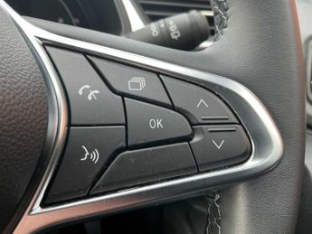 RENAULT CAPTUR 1.6 E-Tech Full Hybrid 145 Evolution 5Dr Auto