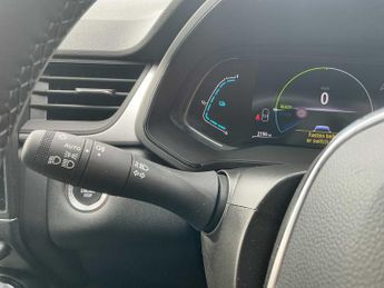 RENAULT CAPTUR 1.6 E-Tech Full Hybrid 145 Evolution 5Dr Auto