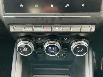 RENAULT CLIO 1.6 E-Tech Full Hybrid 145 Evolution 5Dr Auto