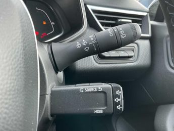 RENAULT CLIO 1.6 E-Tech Full Hybrid 145 Evolution 5Dr Auto