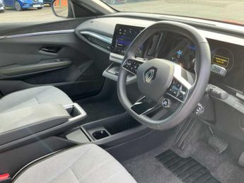 RENAULT MEGANE E-TECH Ev60 160Kw Techno 60Kwh Optimum Charge 5Dr Auto