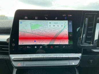 RENAULT MEGANE E-TECH Ev60 160Kw Techno 60Kwh Optimum Charge 5Dr Auto