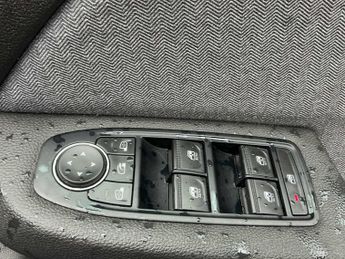 RENAULT CLIO 1.6 E-Tech Full Hybrid 145 Techno 5Dr Auto