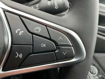 RENAULT CLIO 1.6 E-Tech Full Hybrid 145 Techno 5Dr Auto