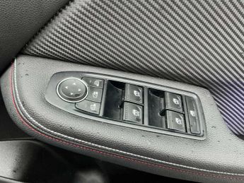 Renault CLIO 1.6 E-Tech Hybrid 140 Rs Line 5Dr Auto