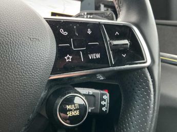 RENAULT MEGANE E-TECH Ev60 160Kw Techno+ 60Kwh Optimum Charge 5Dr Auto