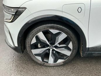 RENAULT MEGANE E-TECH Ev60 160Kw Techno+ 60Kwh Optimum Charge 5Dr Auto