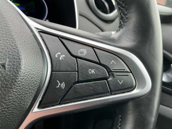 RENAULT ZOE 100Kw Gt Line + R135 50Kwh Rapid Charge 5Dr Auto