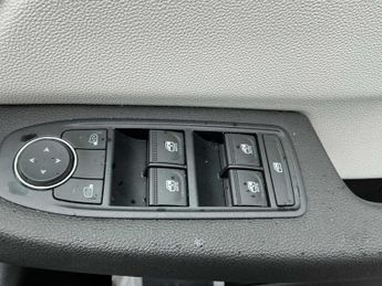 Renault CLIO 1.6 E-Tech Full Hybrid 145 Techno 5Dr Auto