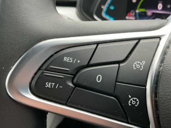 Renault CLIO 1.6 E-Tech Full Hybrid 145 Techno 5Dr Auto