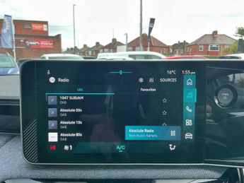 RENAULT 4 110Kw Techno 52Kwh Comfort Range 5Dr Auto