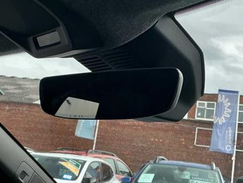 RENAULT 4 110Kw Techno 52Kwh Comfort Range 5Dr Auto