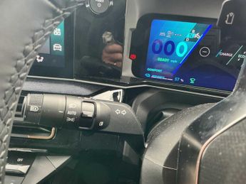 RENAULT 4 110Kw Techno 52Kwh Comfort Range 5Dr Auto