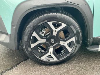 RENAULT 4 110Kw Techno 52Kwh Comfort Range 5Dr Auto