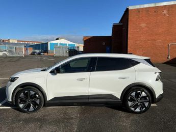 RENAULT SCENIC E-TECH 160Kw Techno 87Kwh Long Range 5Dr Auto