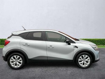 Renault CAPTUR 1.6 E-Tech Hybrid 145 Iconic Edition 5Dr Auto