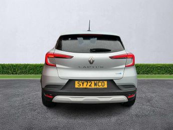 Renault CAPTUR 1.6 E-Tech Hybrid 145 Iconic Edition 5Dr Auto