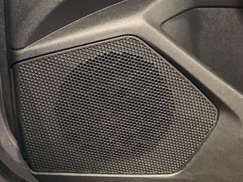 PEUGEOT 308 1.6 Plug-In Hybrid Allure Premium 5Dr E-Eat8