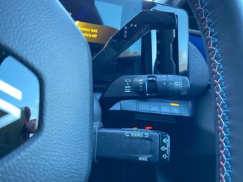 RENAULT SCENIC E-TECH Long Range 87Kwh Esprit Alpine Suv 5Dr Electric Auto (220 Ps)