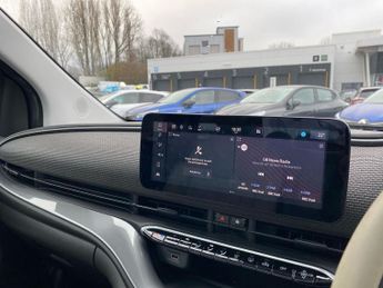 FIAT 500 42Kwh La Prima Hatchback 3Dr Electric Auto (118 Ps)