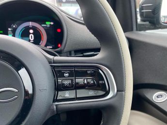 FIAT 500 42Kwh La Prima Hatchback 3Dr Electric Auto (118 Ps)
