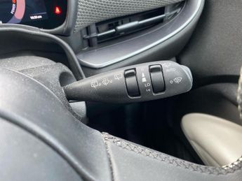 FIAT 500 42Kwh La Prima Hatchback 3Dr Electric Auto (118 Ps)