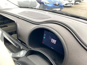 FIAT 500 42Kwh La Prima Hatchback 3Dr Electric Auto (118 Ps)