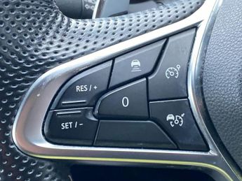 RENAULT ARKANA 1.3 Mild Hybrid 140 R.S. Line 5Dr Edc