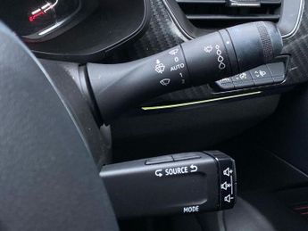 RENAULT ARKANA 1.3 Mild Hybrid 140 R.S. Line 5Dr Edc