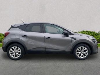 RENAULT CAPTUR 1.6 E-Tech Evolution Suv 5Dr Petrol Hybrid Auto Euro 6 (S/S) (14