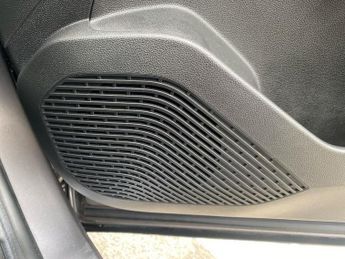 RENAULT CAPTUR 1.6 E-Tech Evolution Suv 5Dr Petrol Hybrid Auto Euro 6 (S/S) (14