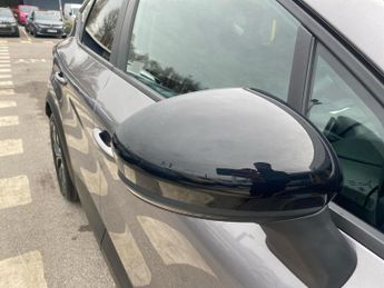 RENAULT CAPTUR 1.6 E-Tech Evolution Suv 5Dr Petrol Hybrid Auto Euro 6 (S/S) (14