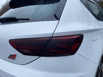 SEAT LEON 2.0 Tsi Cupra 300 Hatchback 5Dr Petrol Dsg Euro 6 (S/S) (300 Ps)