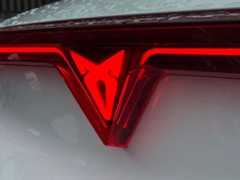 CUPRA FORMENTOR 1.5 Etsi 150 V1 5Dr Dsg