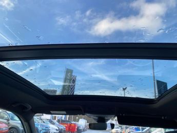 VOLKSWAGEN TIGUAN Volkswagen Tiguan R-Line Tdi Bmt 4Mo