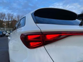 CUPRA LEON 1.5 Etsi V1 5Dr Dsg