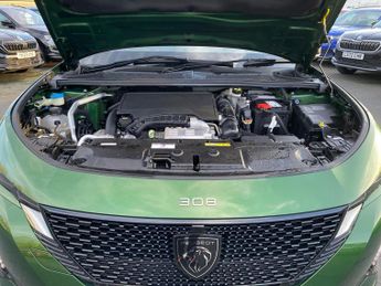 PEUGEOT 308 1.2 Puretech Gt 5Dr Eat8